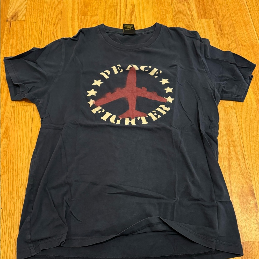 Men’s Graphic T-shirt USED, Good Condition. - Picture 2 of 4